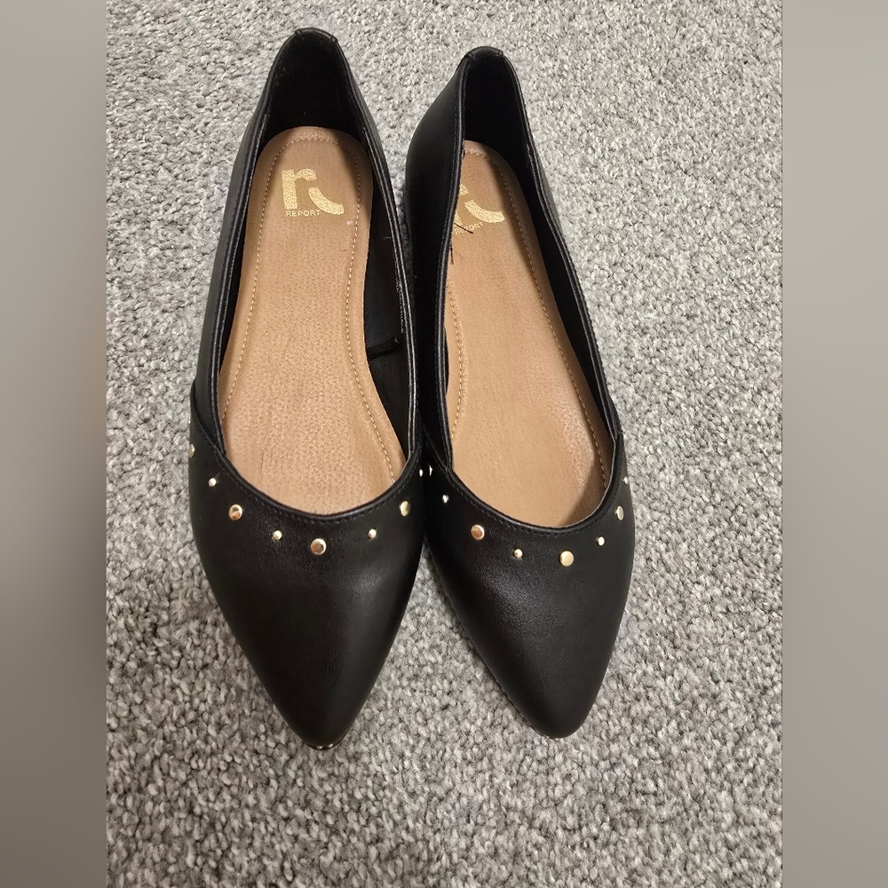 Black Flats Gold Stud Accents Like New Ladies Size 7 - Picture 2 of 7
